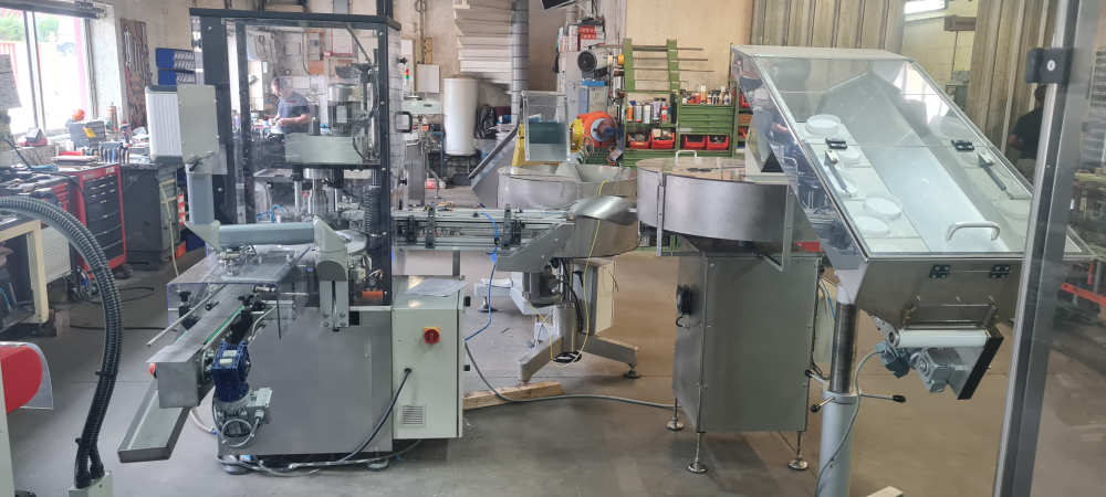 REMPLISSEUSE-VISSEUSE PKB pour pots